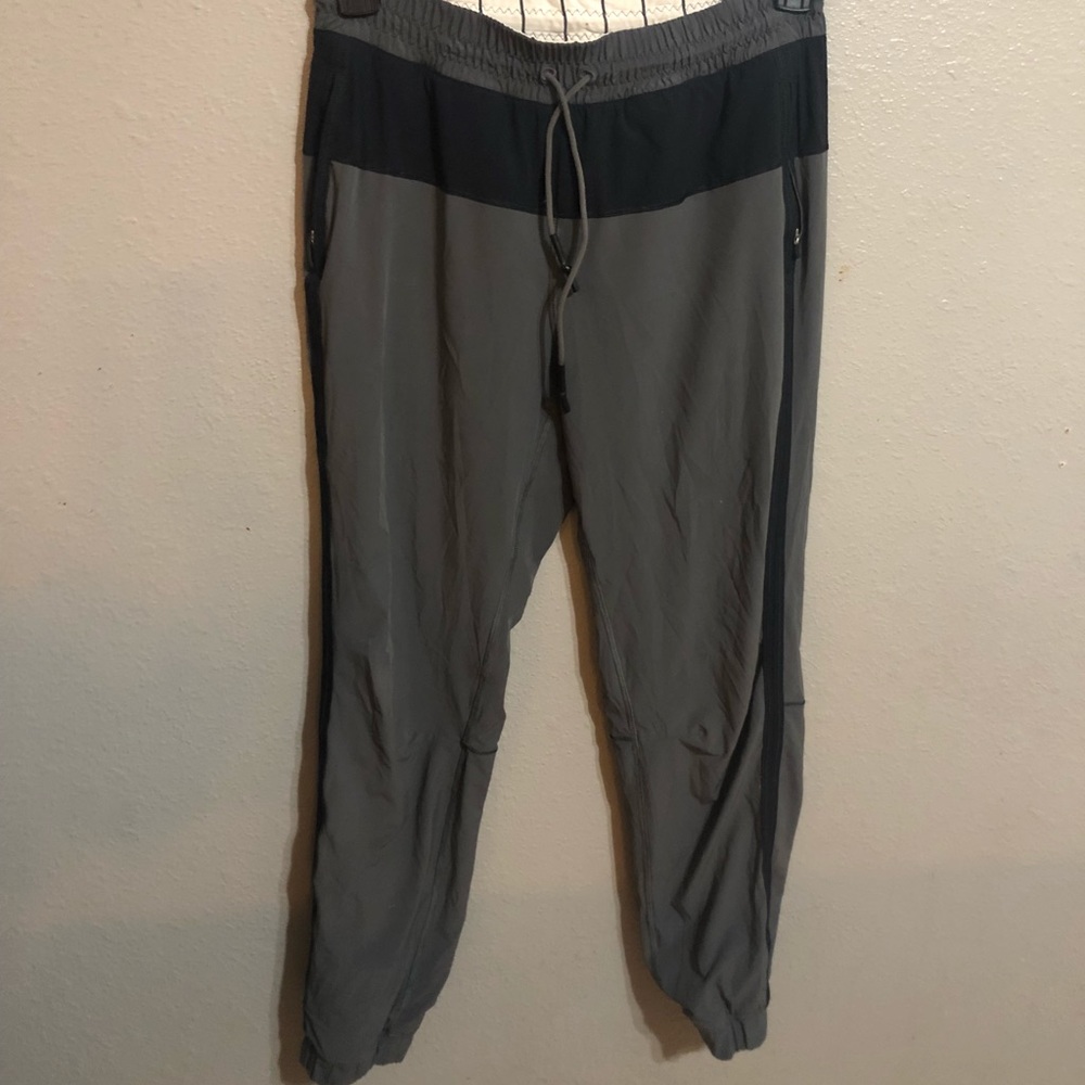 Lululemon joggers